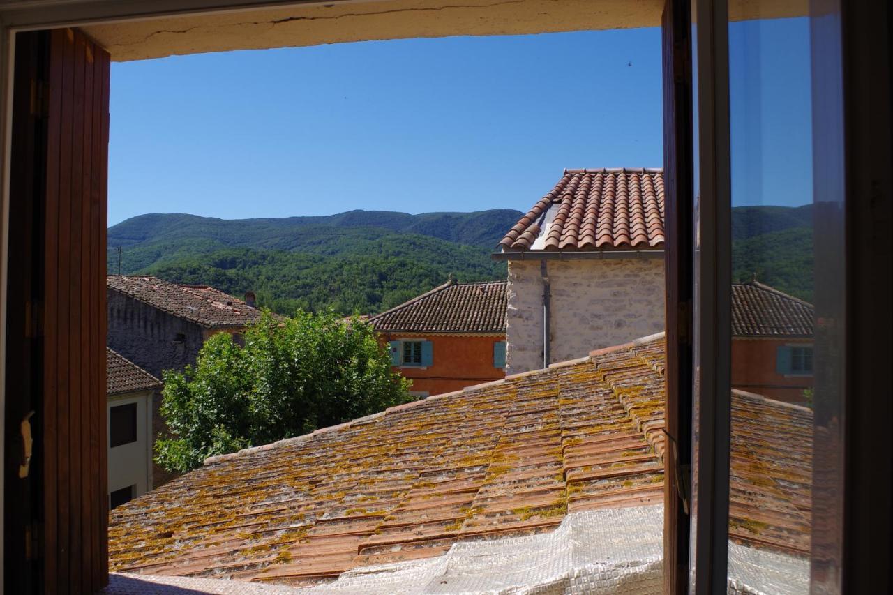 La Tour De L'Ange Hotel Hérépian Екстериор снимка