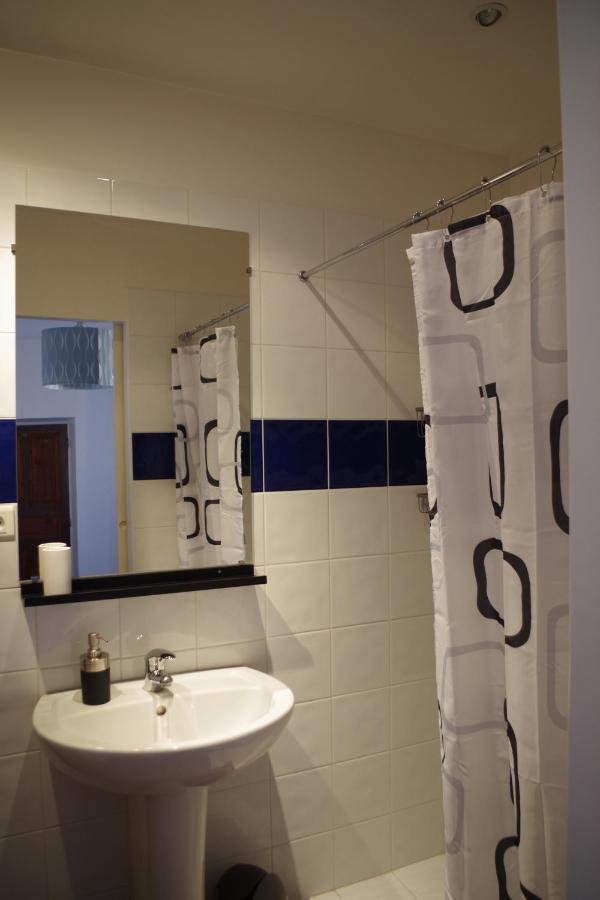 La Tour De L'Ange Hotel Hérépian Екстериор снимка