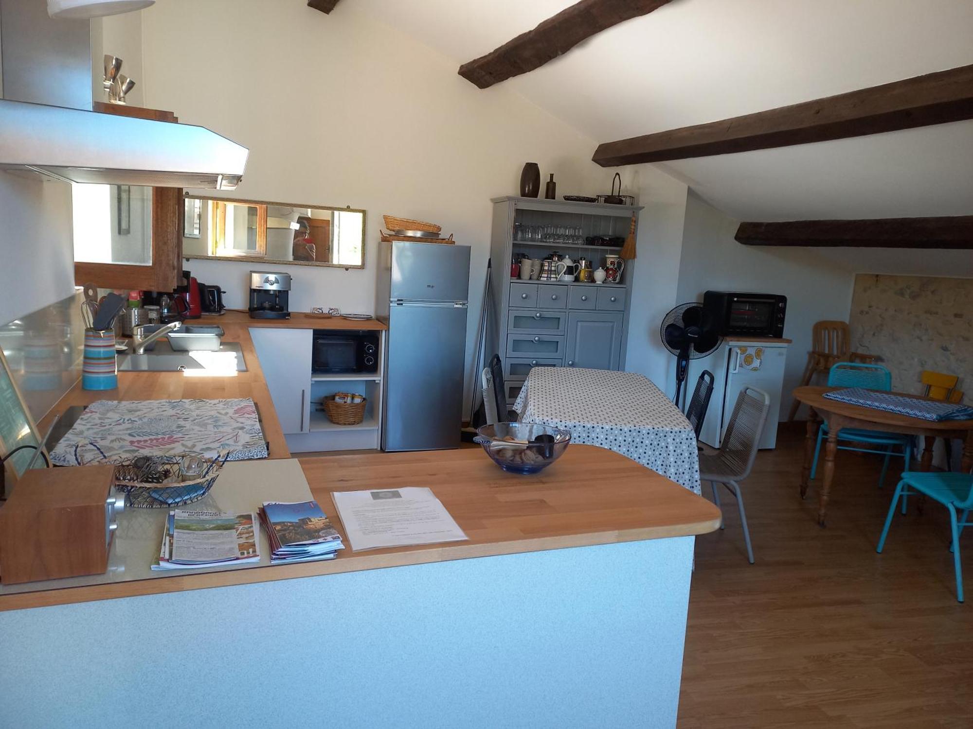 La Tour De L'Ange Hotel Hérépian Екстериор снимка